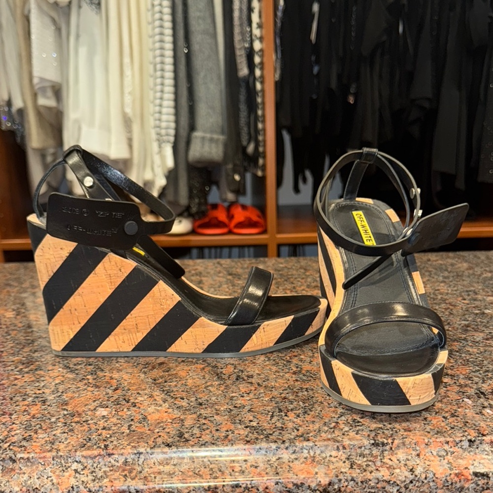 Never worn. Authentic. Off-White Black and Tan Wedge Sandals with Ankle Straps